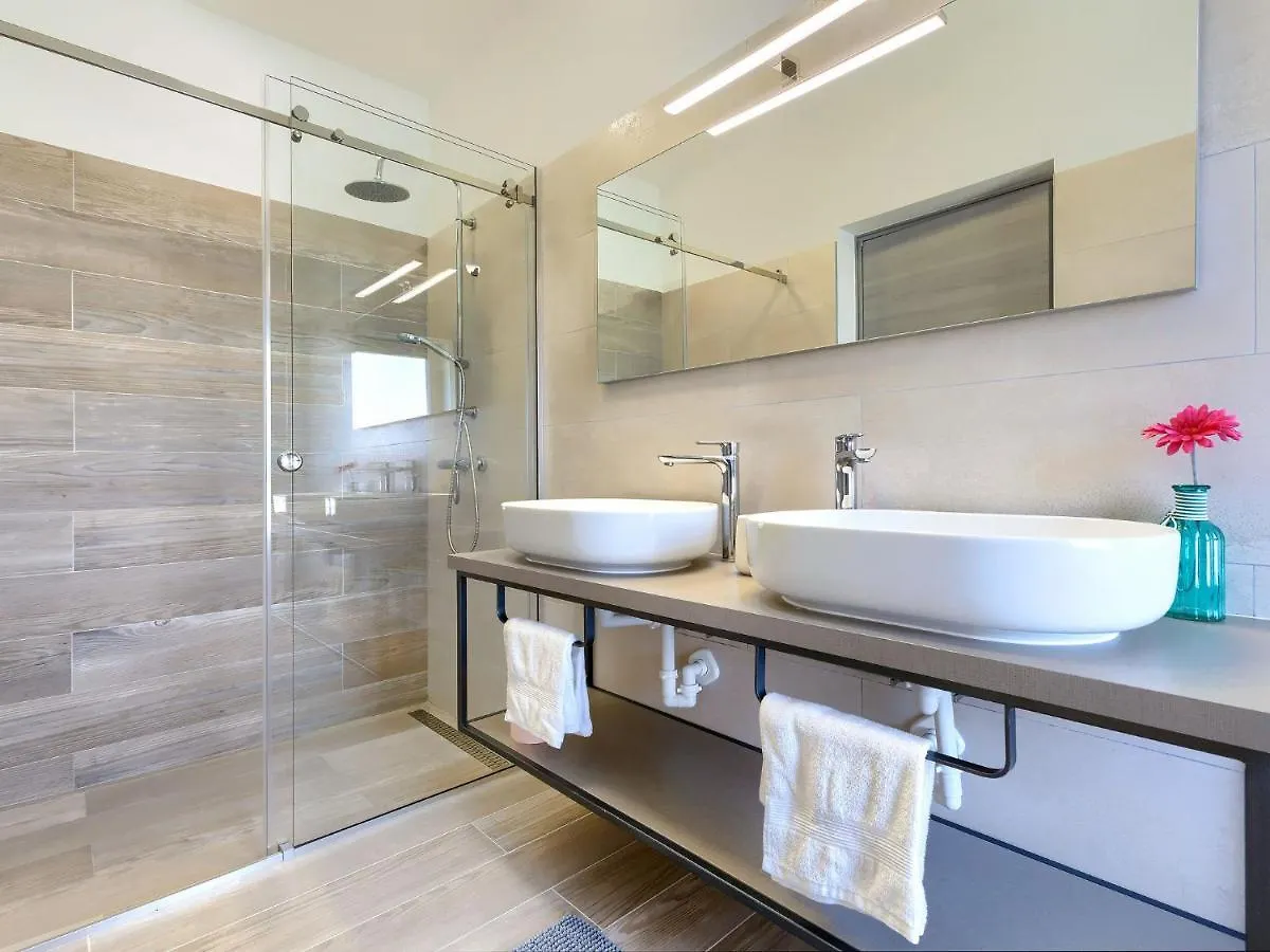 Holiday Home Villa Edi By Interhome Sisan