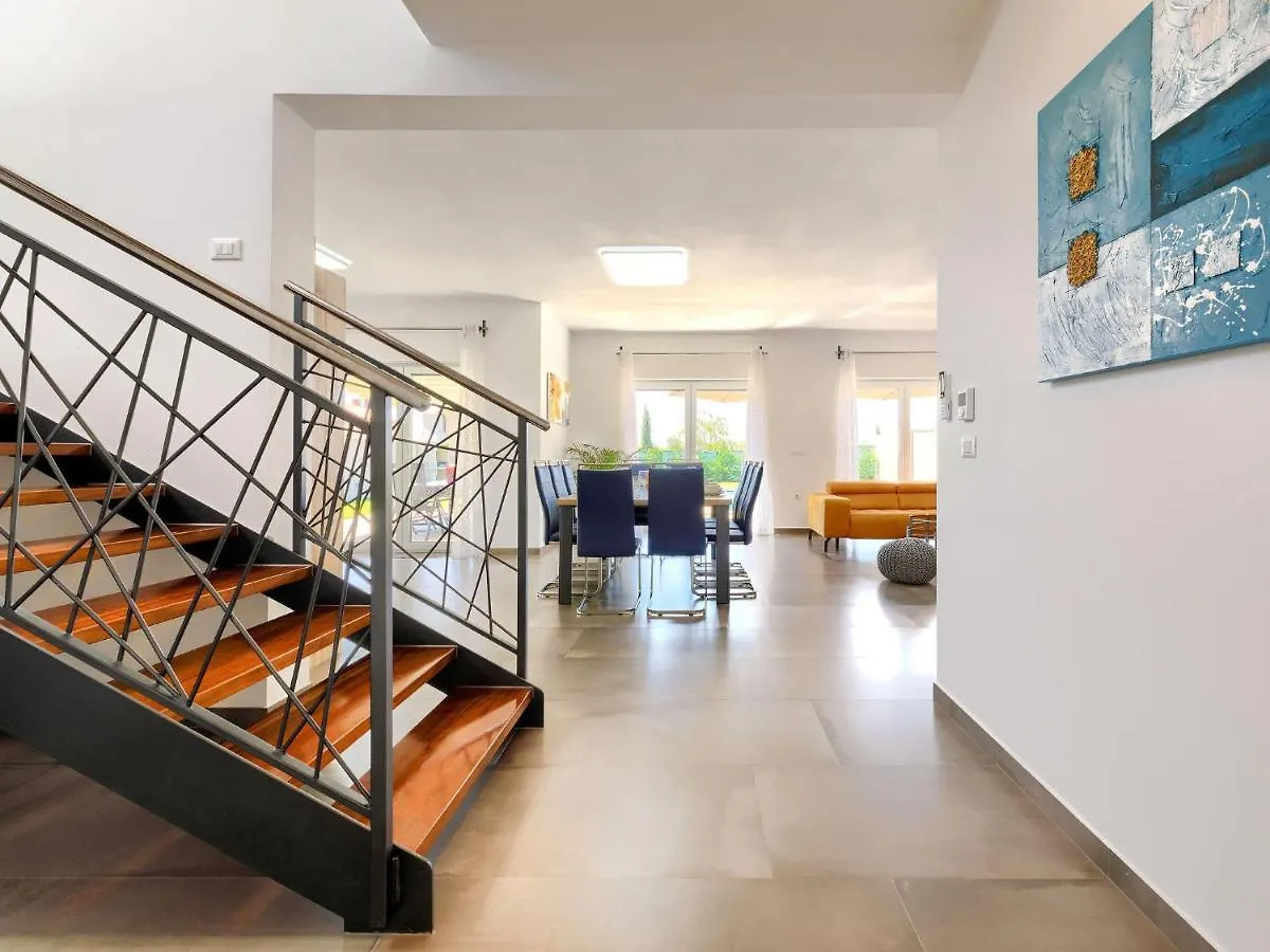 Holiday Home Villa Edi By Interhome Sisan Croatia