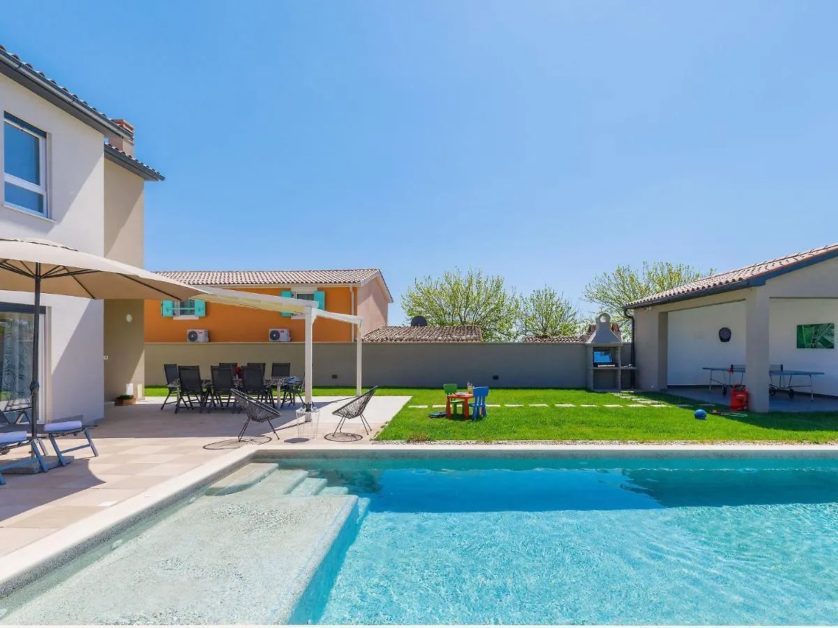 Holiday Home Villa Edi By Interhome Šišan